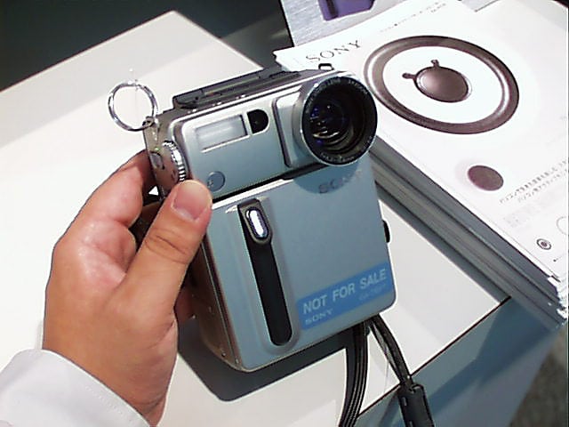 câmera fotográfica digital Sony 05