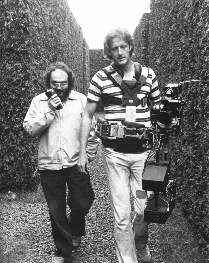 steadicam Garrett Brown e Stanley Kubrick nas filmagens do filme "Iluminado"
