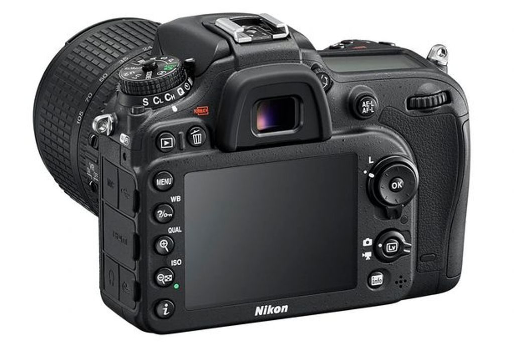 Nikon D7200 monitor