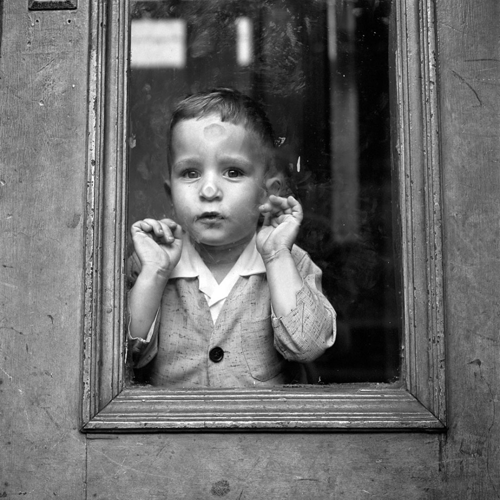 OS GRANDES FOTOGRAFOS DA HISTORIA: Vivian Maier Self-Portrait