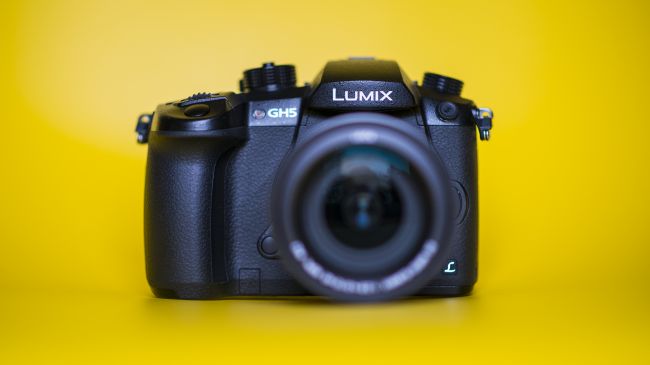 camera mirrorless panasonic lumix gh5
