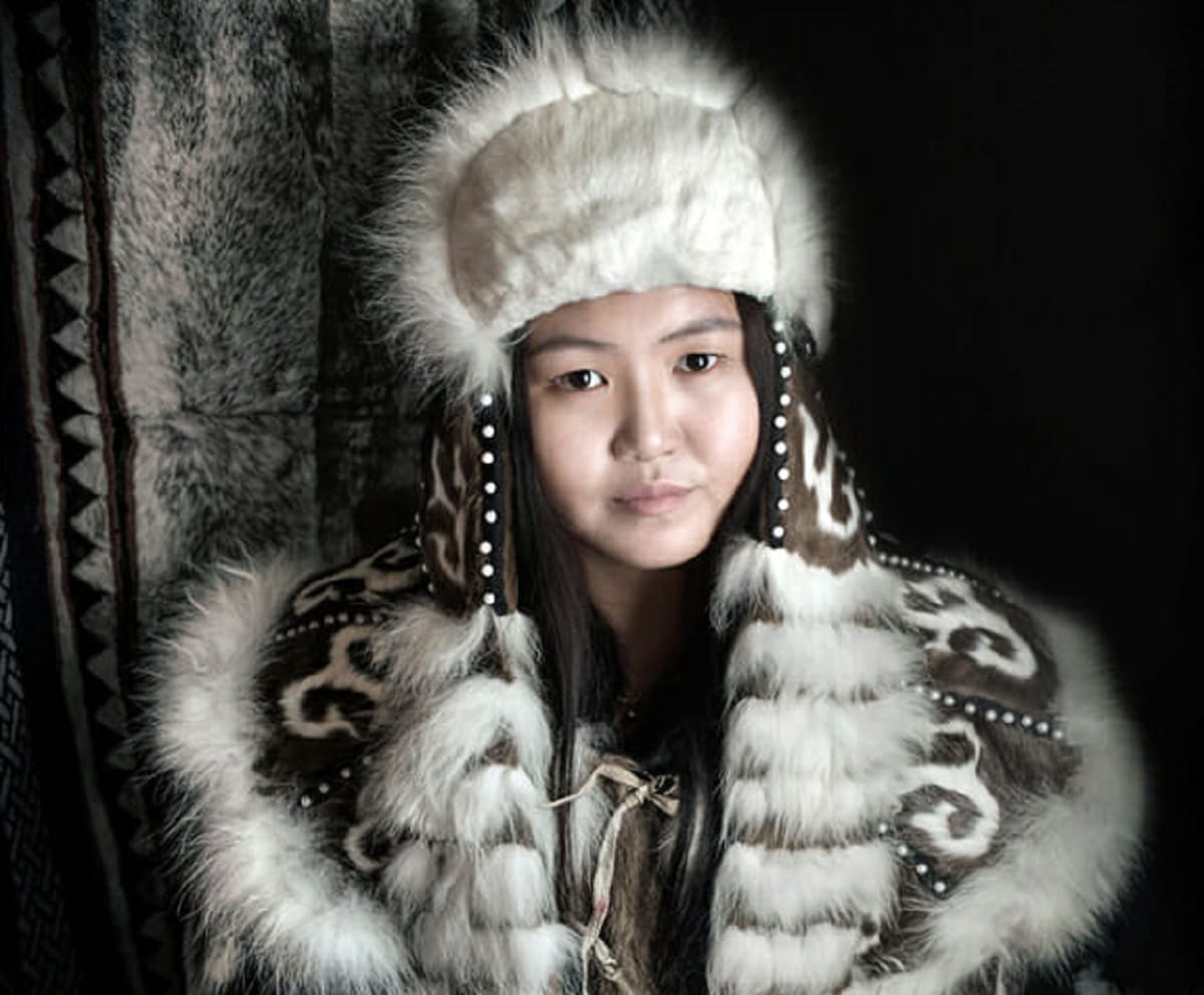 fotografo-passa-nova-anos-investindo-em-imagens-de-tribos-indigenas-eMania-20-02