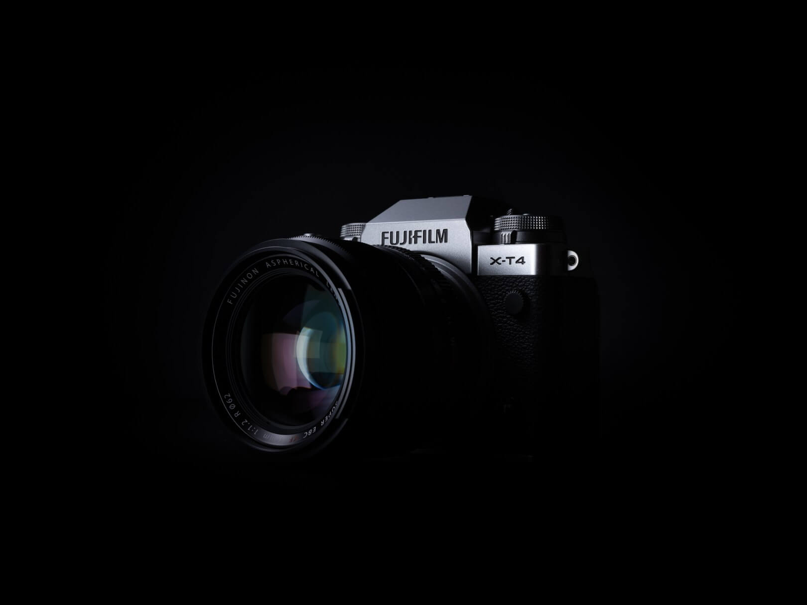 Câmera FujiFilm X-T4 Mirrorless, a Retrô da FujiFilm Evolui para uma Híbrida Moderna