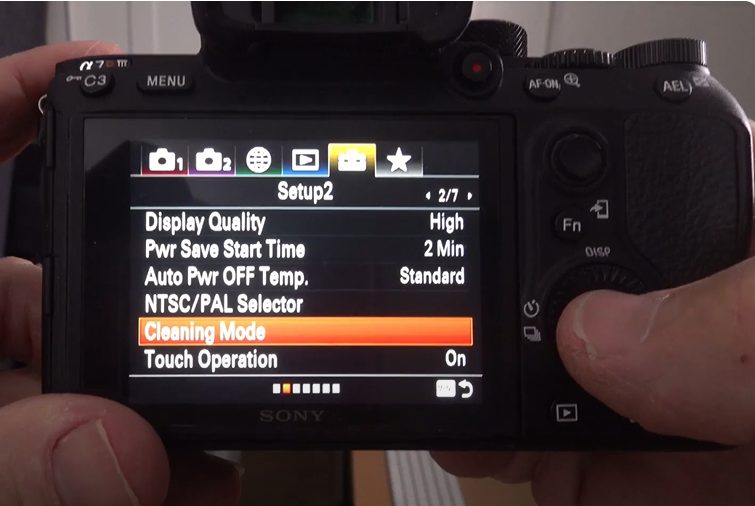 dicas-valiosas-para-limpar-o-sensor-da-camera-limpeza-interna-blog-emania